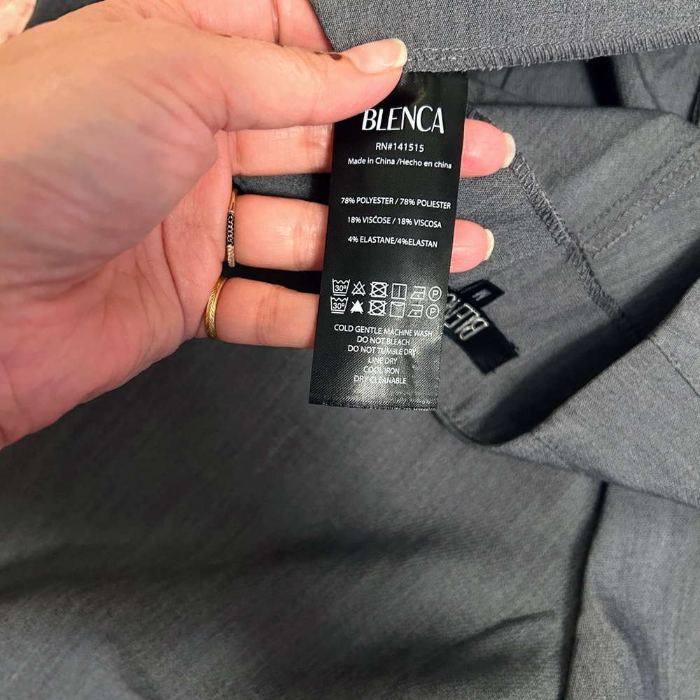 High Waist Pleated Blenca Women's Trousers - Picture 5 of 6